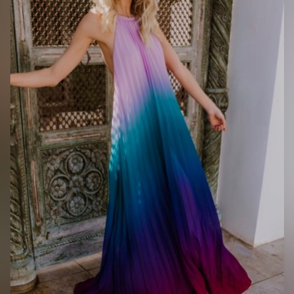 Vici Mykonos colorful Ombré pleated halter maxi dress by L’ Atiste. NEW large - Picture 3 of 16